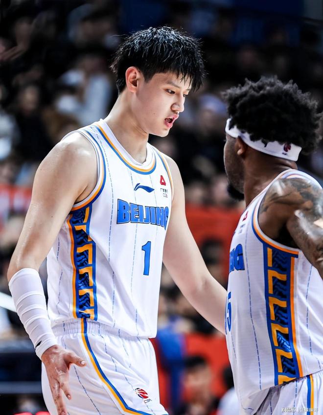 英雄联盟官方直播英雄联盟台服官网地址一览-国际比赛日全明星赛焦点战；塞维利亚更衣室发声；压力陡增；控场能力受关注的简单介绍